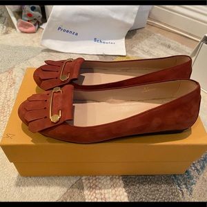 Brand new Tod’s flat